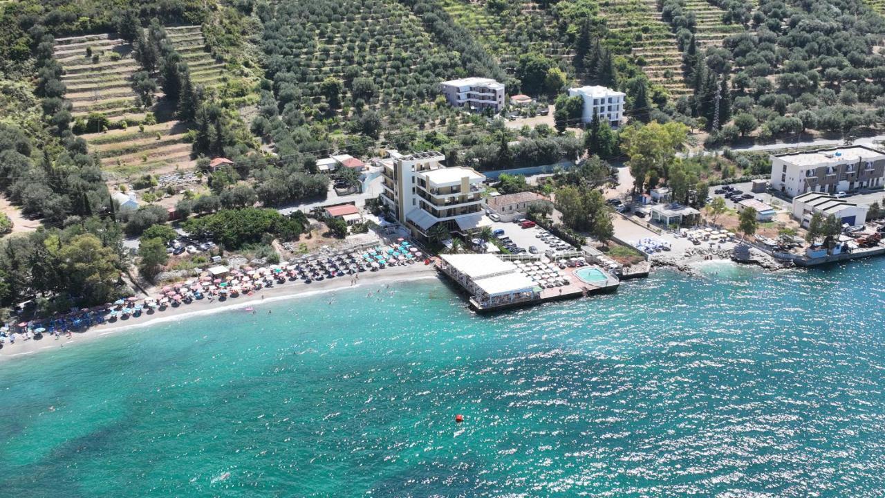 Paradise Otel Radhimë